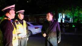 张宏斌同志督导检查中秋返程道路交通安全管理工作