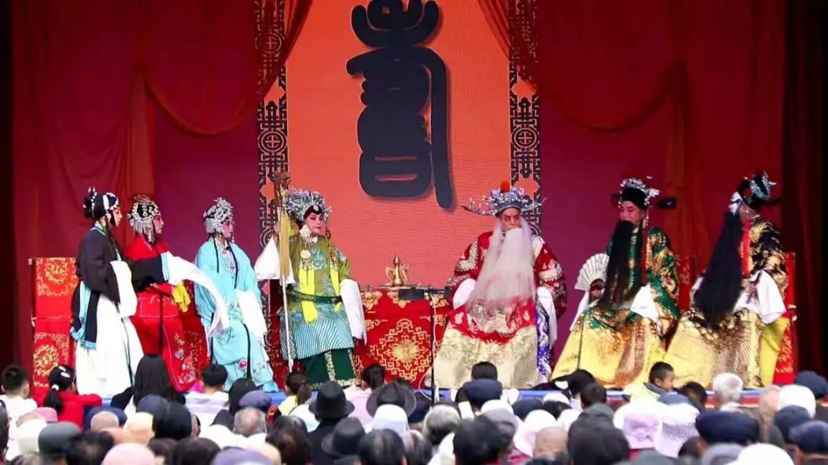 正宁县&ldquo;陇原歌盛世 梨园谱华章&rdquo;秦腔公演火爆演出