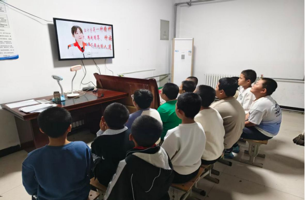 西峰区温泉镇齐家楼小学