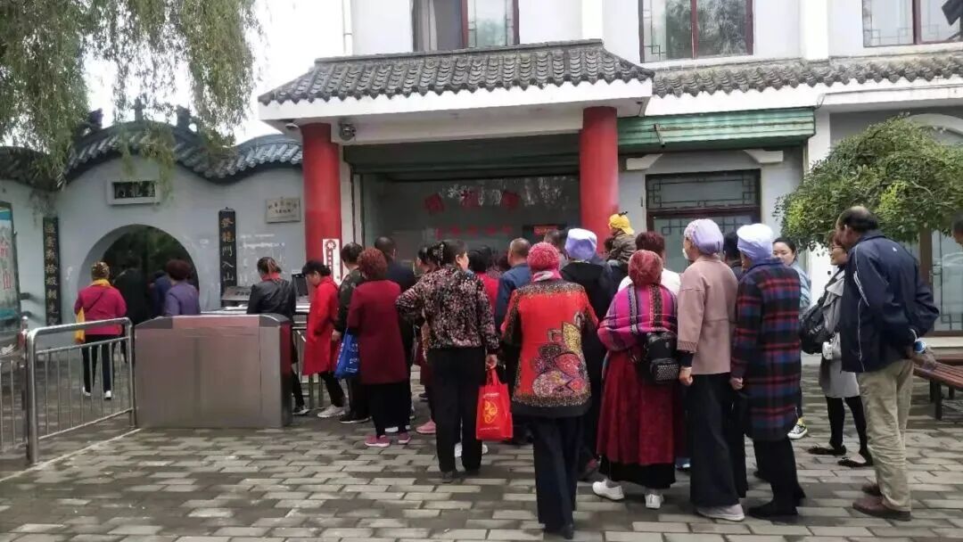 国庆假期周祖陵景区人气爆棚,文旅盛宴燃动凤城