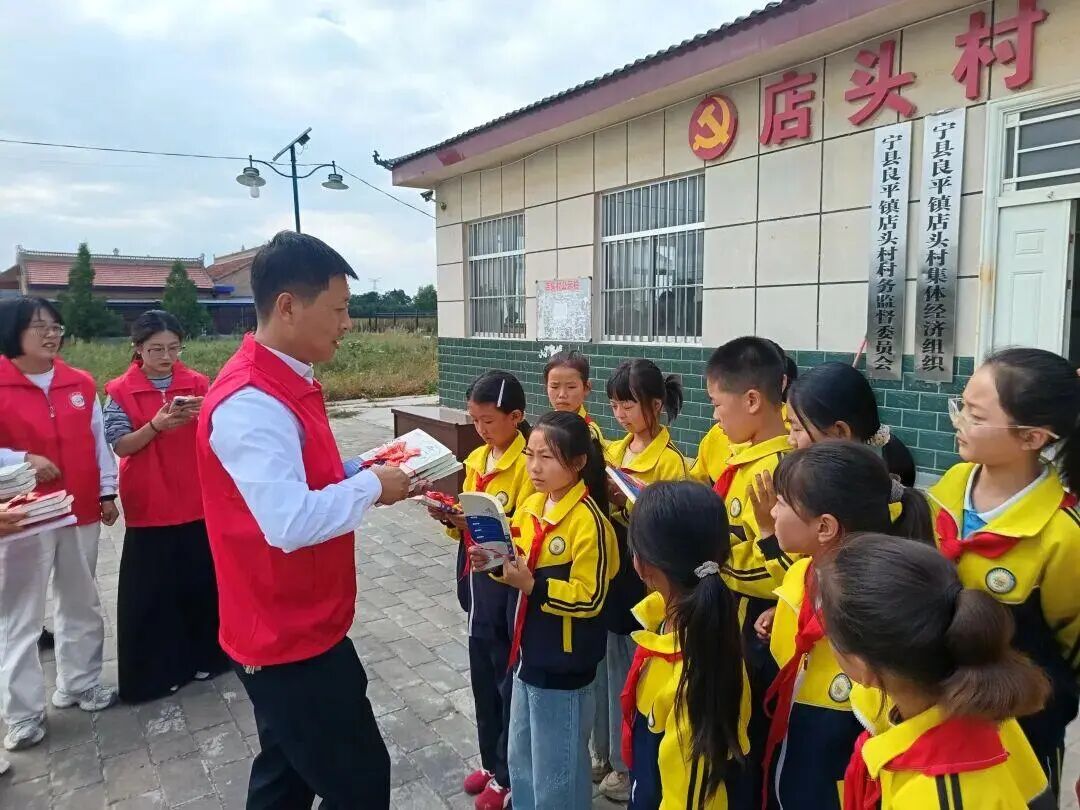庆阳市宁县良平镇开展关爱 “一老一小” 行动