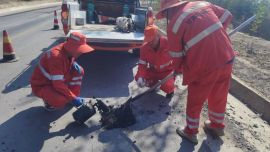 合水公路段国庆节后迅速掀起公路养护热潮