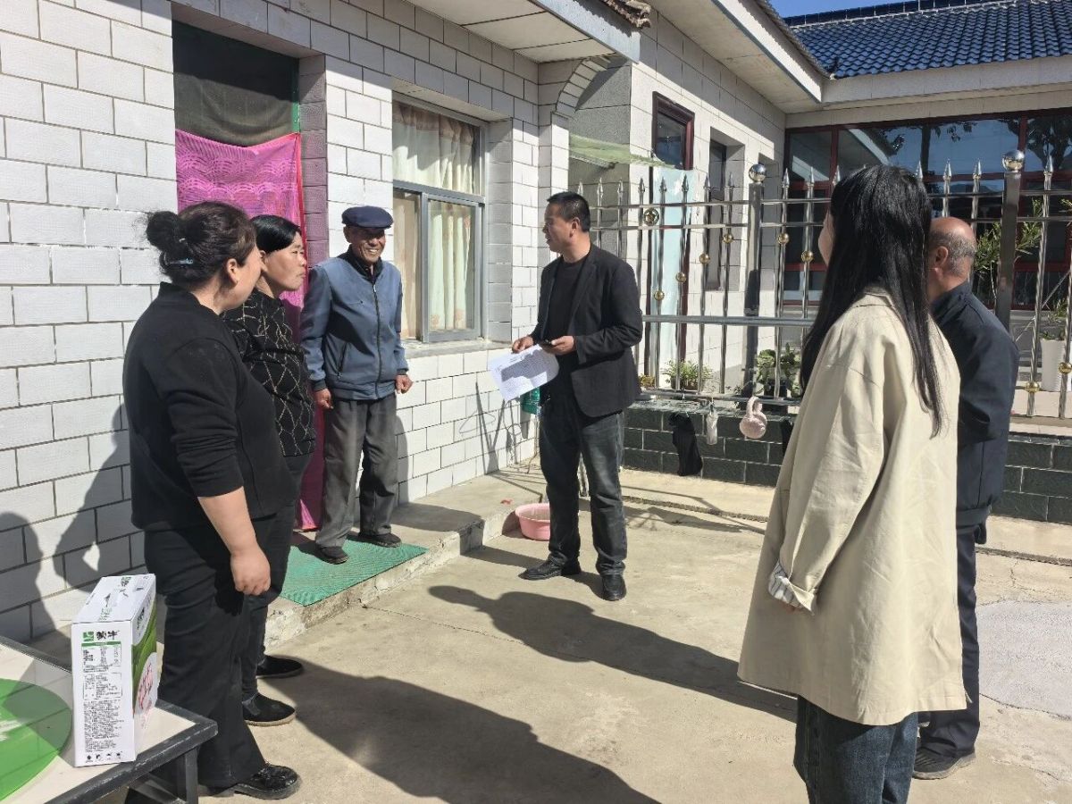 庆阳市政府外事办深入彭阳村开展调研帮扶工作