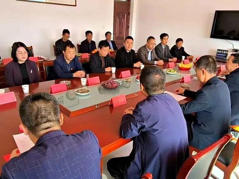 庆阳市镇原县庙渠镇黎明村开展重阳敬老爱老系列活动