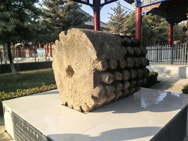 秦直道上,从石碌碡到压路机的庆阳公路养护接力
