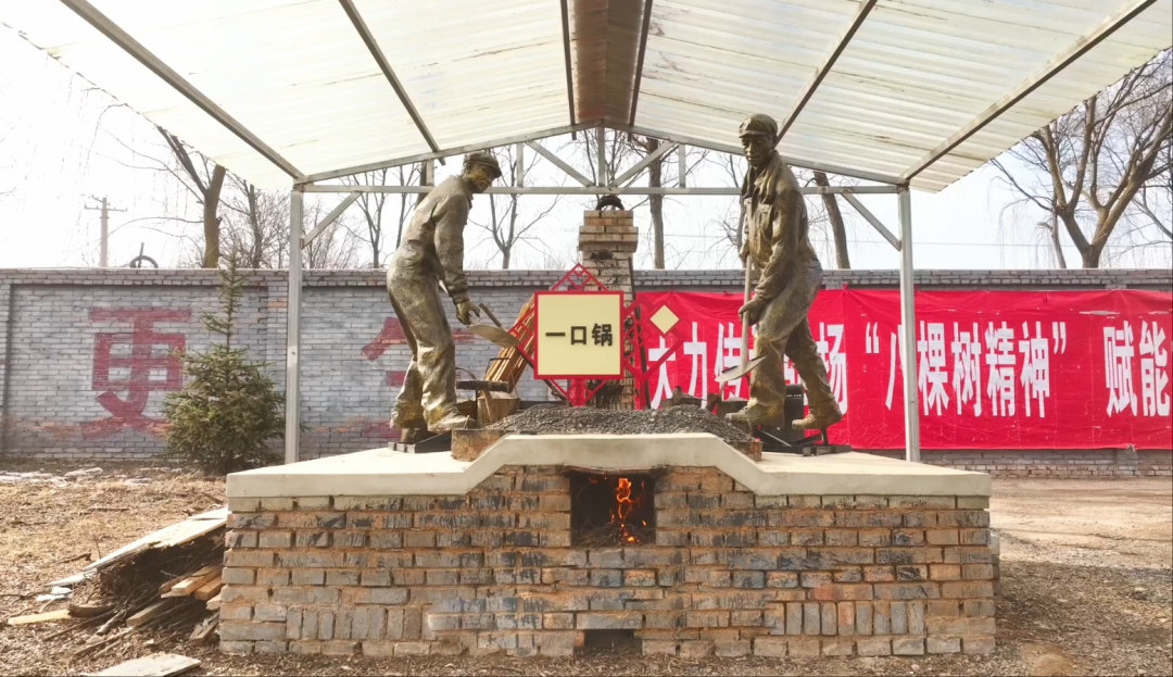 秦直道上,从石碌碡到压路机的庆阳公路养护接力