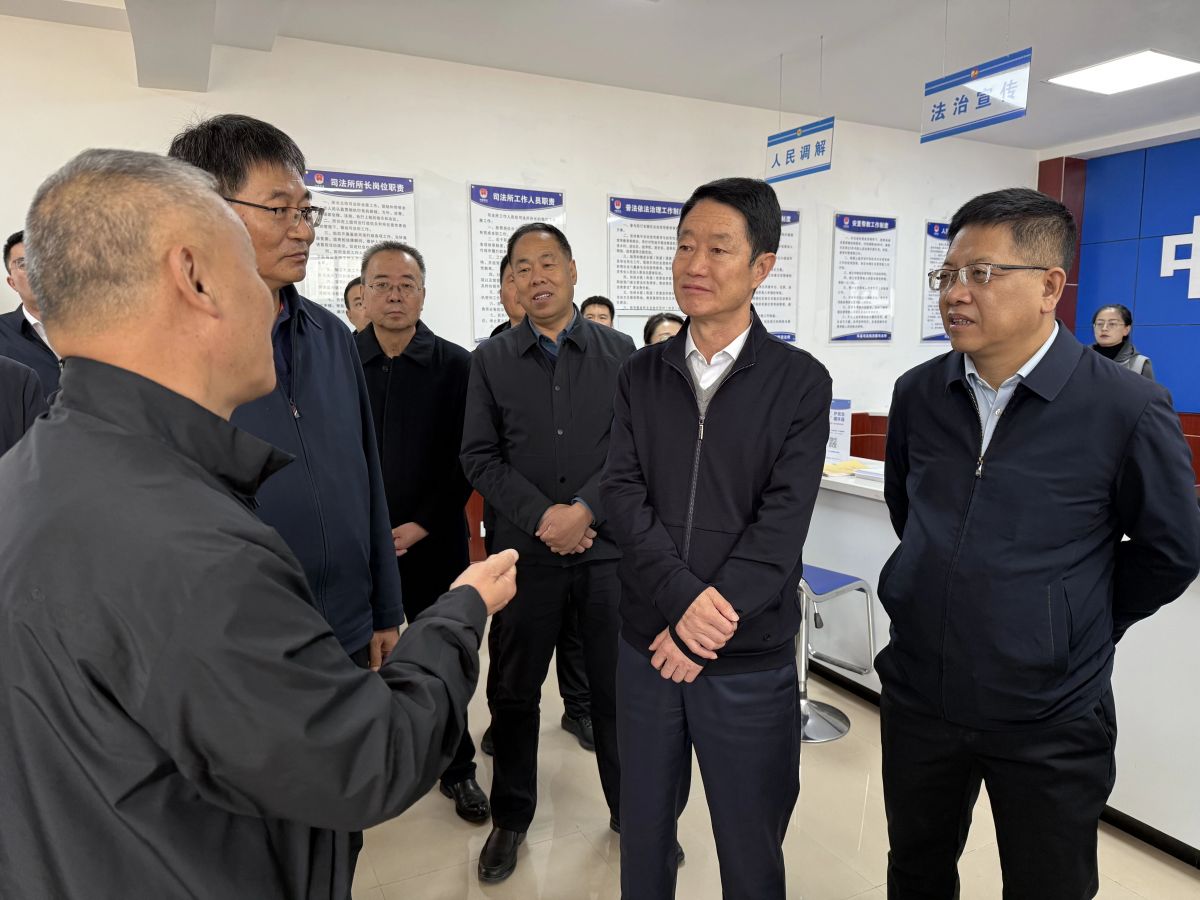 省人大常委会副主任丁巨胜带领执法检查组在庆阳检查法律援助 “一法一条例” 实施情况