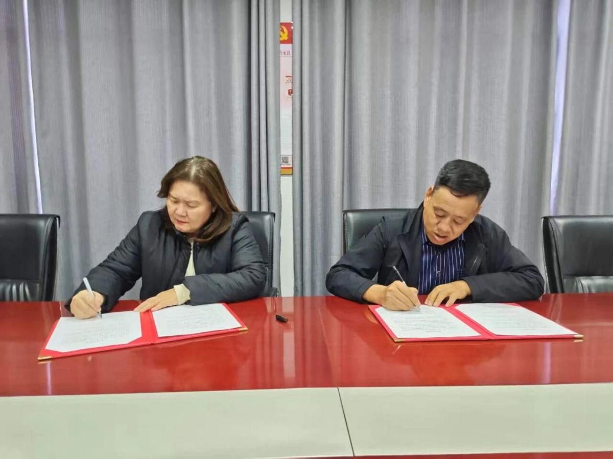 庆阳市政府外事办成功促成庆阳苹果出口马来西亚