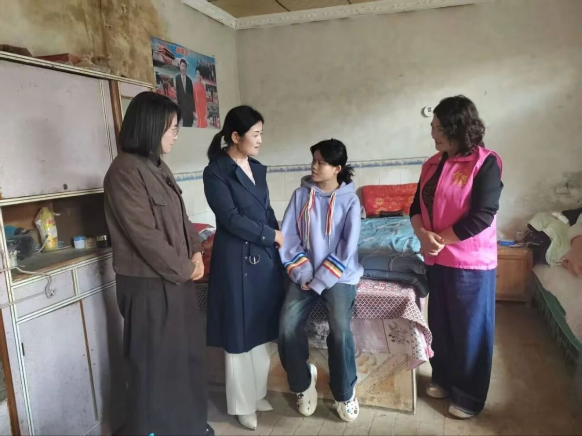 庆阳市庆城县妇联深入开展巾帼家政进社区进乡村活动