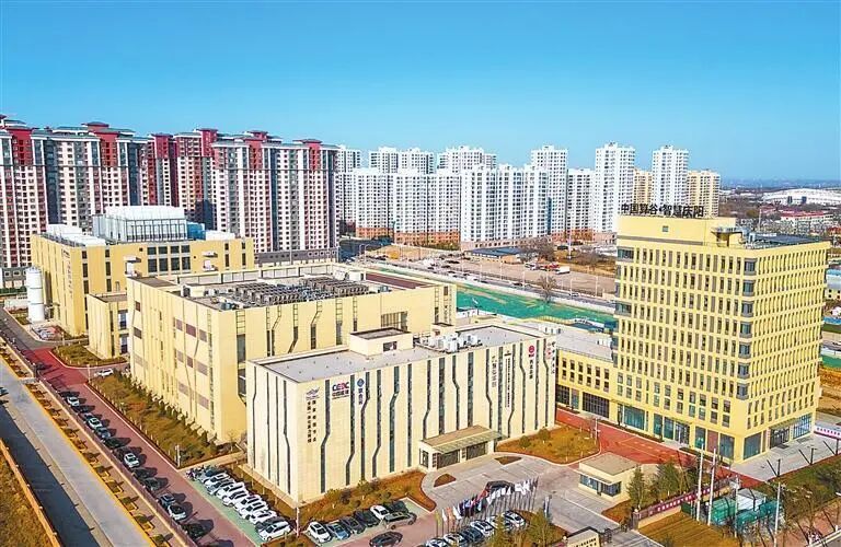 庆阳全国一体化算力网络国家枢纽节点“东数西算”产业园。 新甘肃·甘肃日报记者 丁凯