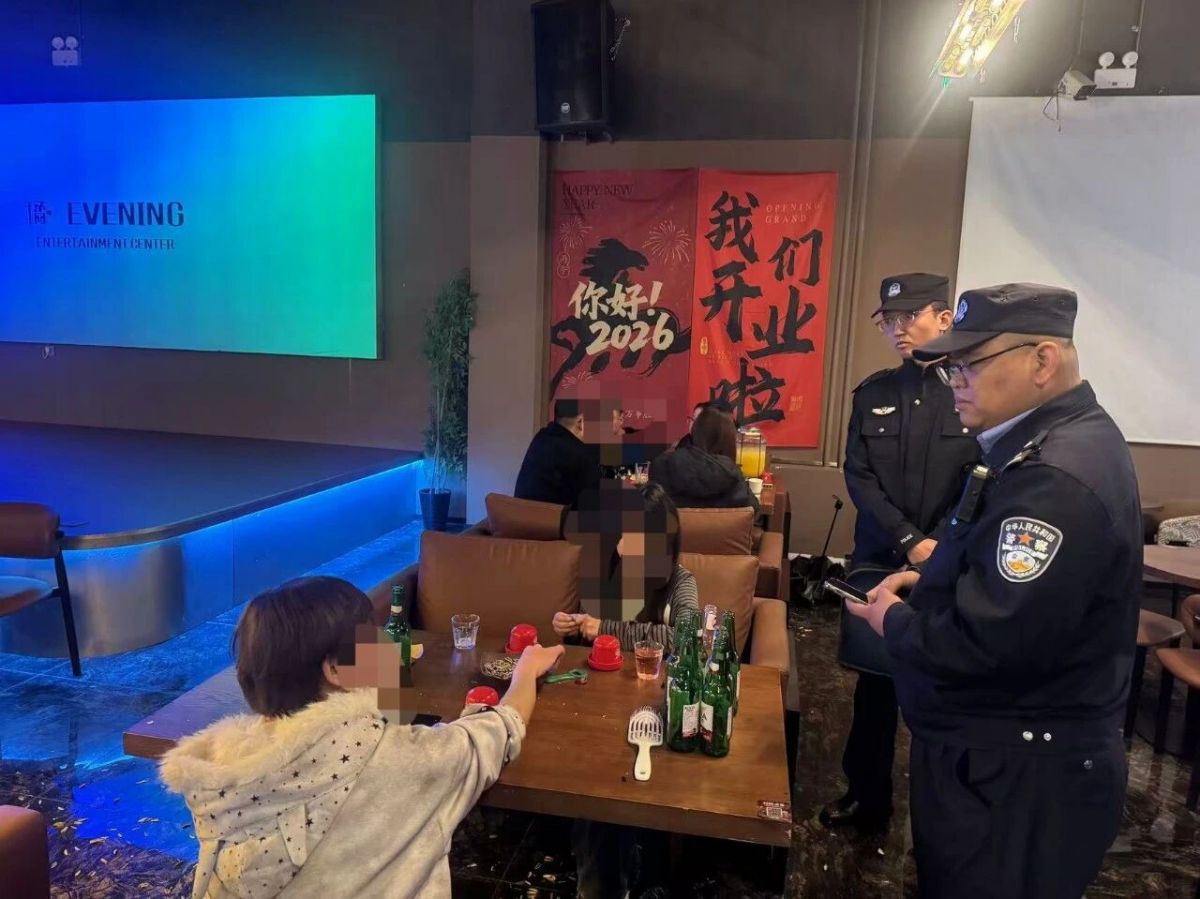把警力摆到街面，把平安送到身边