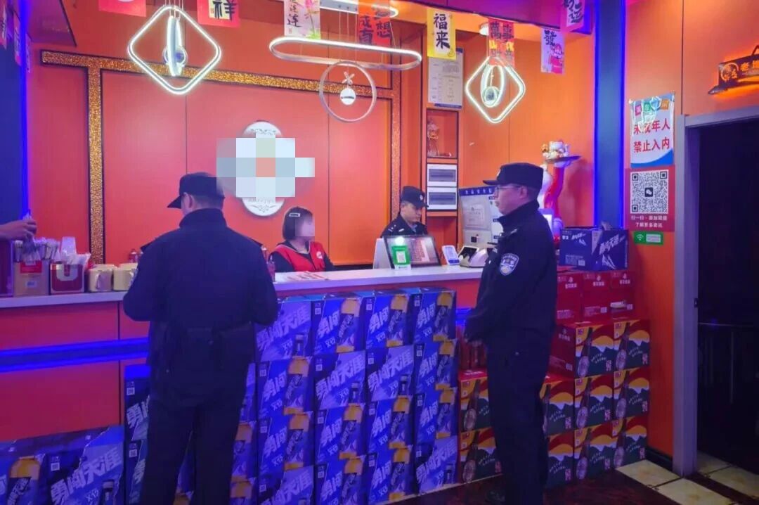 把警力摆到街面，把平安送到身边