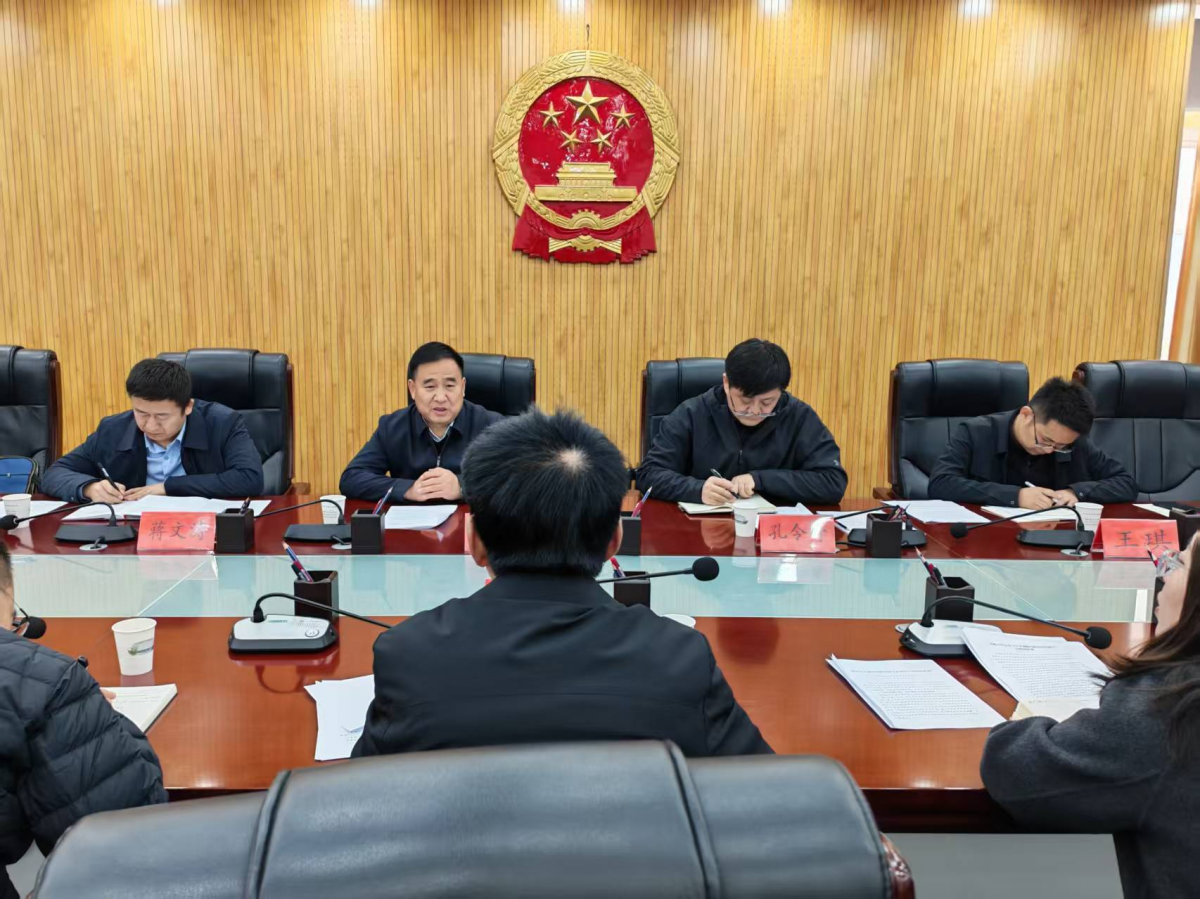 省地方史志办公室主任李盛刚带队调研庆阳地方志工作